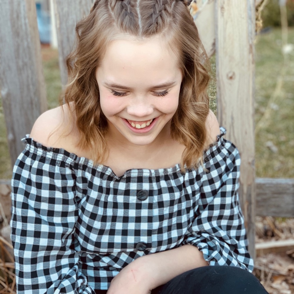 Meet your Posher, Ada